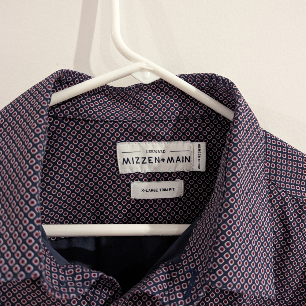 Mizzen and Main Leeward Stretch Button down shirt  XL Trim /Slim cut